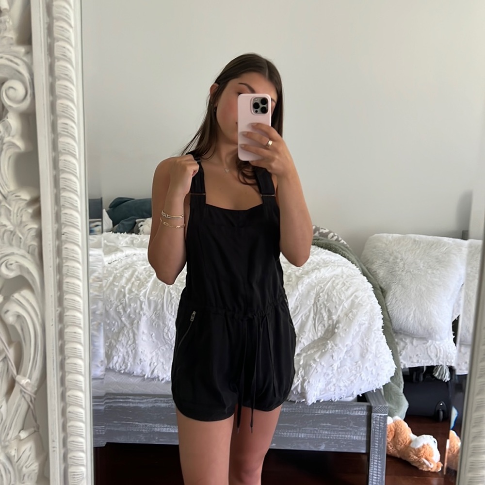 Aritzia Wilfred black overalls